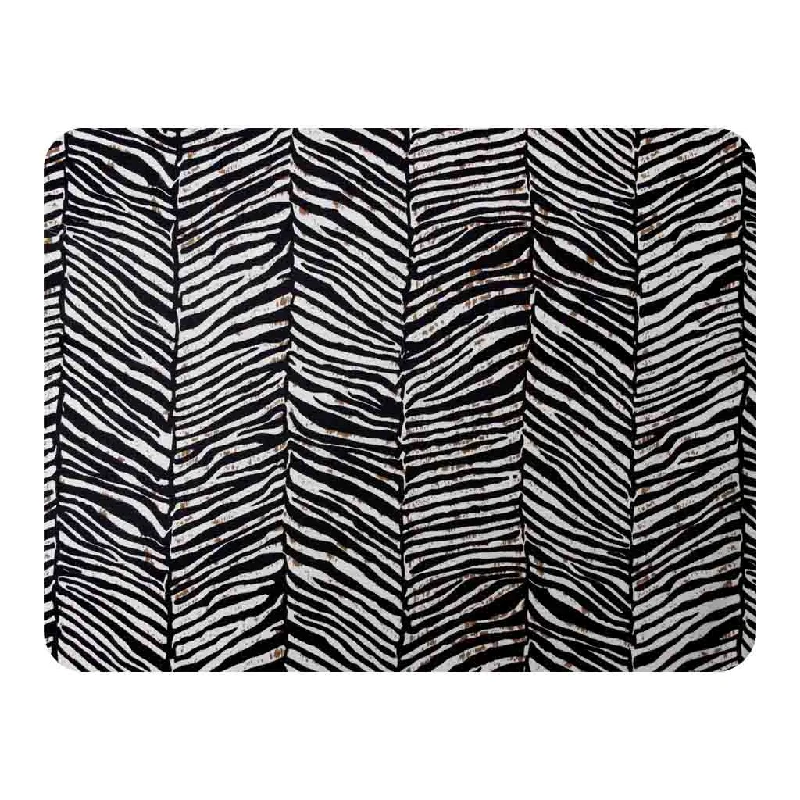 Bamboo fiber blankets with natural antibacterial propertiesMicrofiber blankets that are durable and easy to care forZebra Grunge Print (Blanket) Bamboo fiber blankets with natural antibacterial propertiesMicrofiber blankets that are durable and easy to care forZebra Grunge Print (Blanket)
