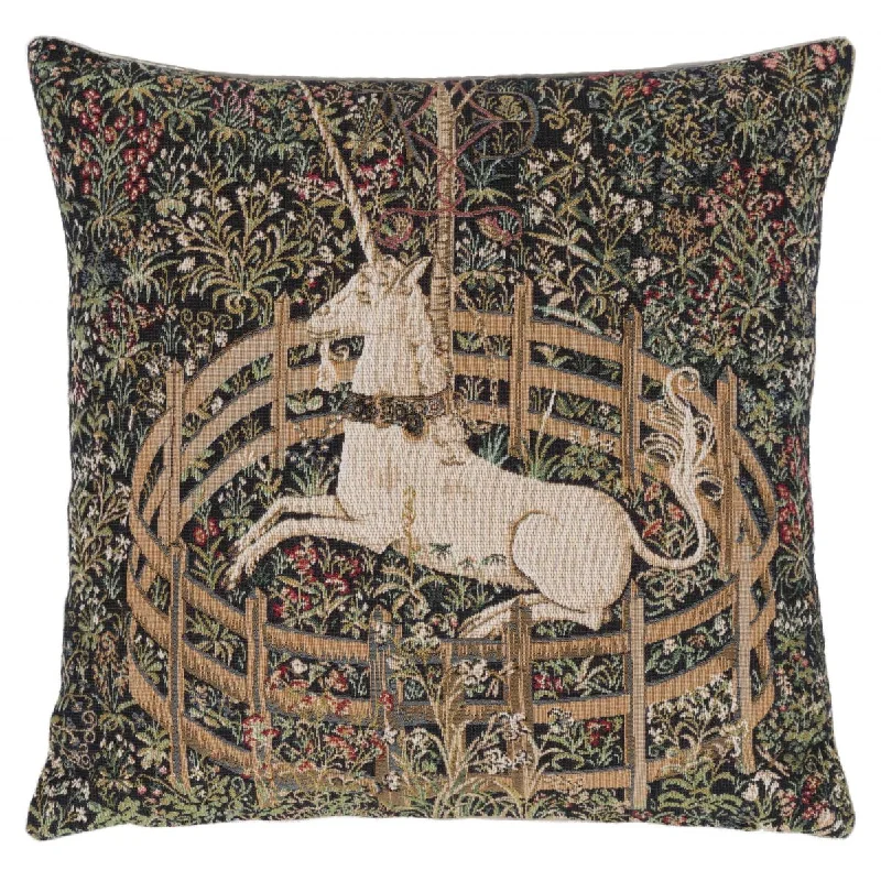 Wool - filled mattresses for natural insulation and moisture - wickingWool - filled mattresses for natural insulation and moisture - wickingCaptive Unicorn Wool - filled mattresses for natural insulation and moisture - wickingWool - filled mattresses for natural insulation and moisture - wickingCaptive Unicorn