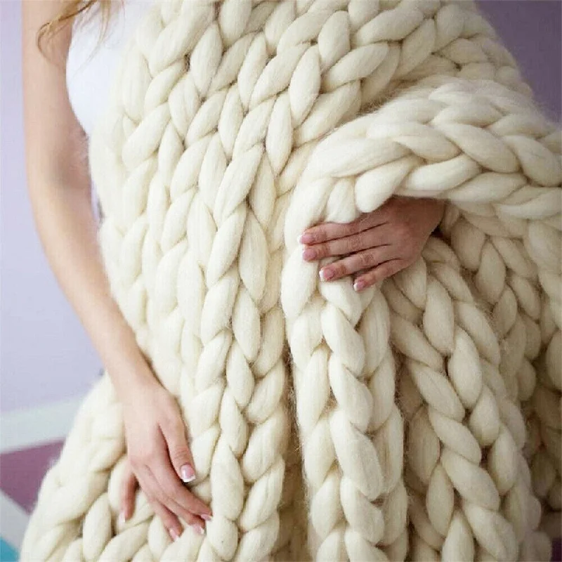 Chenille blankets with a thick and fuzzy textureMicrofiber blankets that are durable and easy to care forChunky Knitted Thick Winter Warm Handmade Yarn Bulky King Beige Chenille blankets with a thick and fuzzy textureMicrofiber blankets that are durable and easy to care forChunky Knitted Thick Winter Warm Handmade Yarn Bulky King Beige