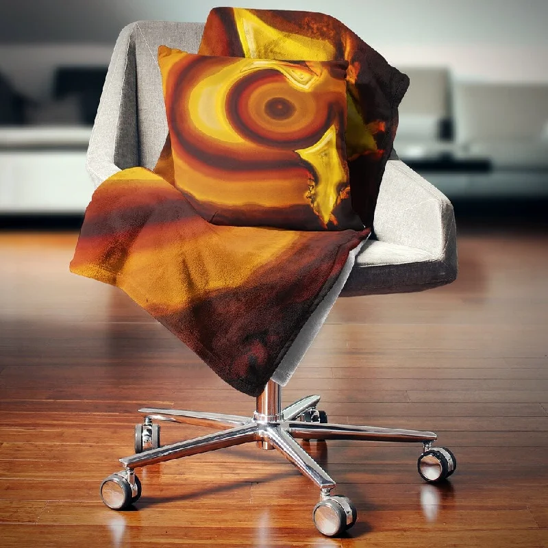 Silk blankets with a smooth and elegant touchChenille blankets with a thick and fuzzy textureDesignart 'Agate Geode Slice Macro' Abstract Throw Blanket Silk blankets with a smooth and elegant touchChenille blankets with a thick and fuzzy textureDesignart 'Agate Geode Slice Macro' Abstract Throw Blanket
