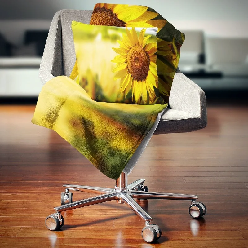 Alpaca wool blankets for a hypoallergenic and warm optionAcrylic blankets for a soft and affordable alternativeDesignart 'Beautiful Tuscany Sunflower' Floral Throw Blanket