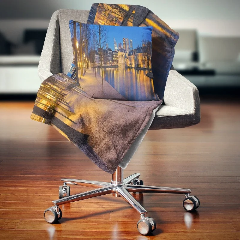 Microfiber blankets that are durable and easy to care forLinen blankets with a rustic and textured lookDesignart 'Binnenhof in the Hague Panorama' Modern Seashore Throw Blanket Microfiber blankets that are durable and easy to care forLinen blankets with a rustic and textured lookDesignart 'Binnenhof in the Hague Panorama' Modern Seashore Throw Blanket