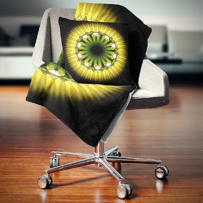 Cashmere blankets for ultimate softness and luxuryCashmere blankets for ultimate softness and luxuryDesignart 'Black Yellow Fractal Flower Pattern' Abstract Throw Blanket Cashmere blankets for ultimate softness and luxuryCashmere blankets for ultimate softness and luxuryDesignart 'Black Yellow Fractal Flower Pattern' Abstract Throw Blanket
