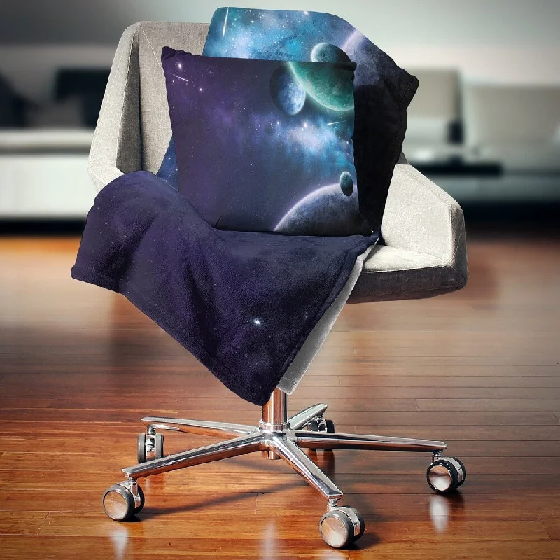 Bamboo fiber blankets with natural antibacterial propertiesQueen - size blankets for standard - sized bedsDesignart 'Blue and Purple Nebula' Contemporary Throw Blanket Bamboo fiber blankets with natural antibacterial propertiesQueen - size blankets for standard - sized bedsDesignart 'Blue and Purple Nebula' Contemporary Throw Blanket