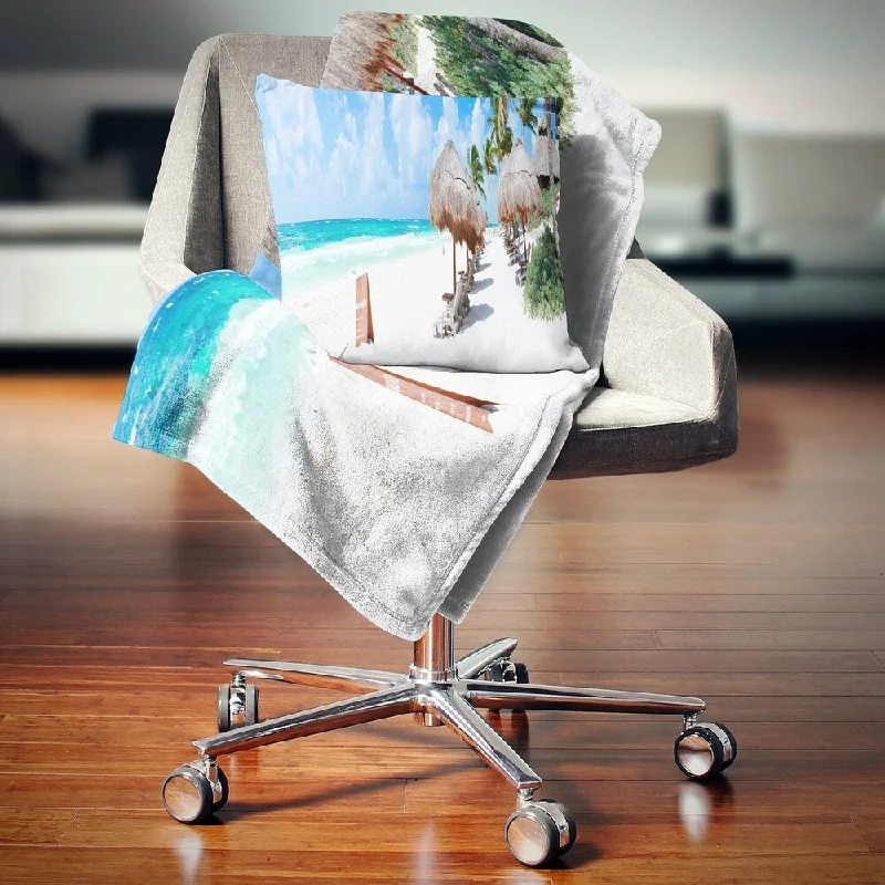 Fleece blankets for a cozy and plush textureSilk blankets with a smooth and elegant touchDesignart 'Caribbean Coast in Tulum Mexico' Modern Seascape Throw Blanket Fleece blankets for a cozy and plush textureSilk blankets with a smooth and elegant touchDesignart 'Caribbean Coast in Tulum Mexico' Modern Seascape Throw Blanket