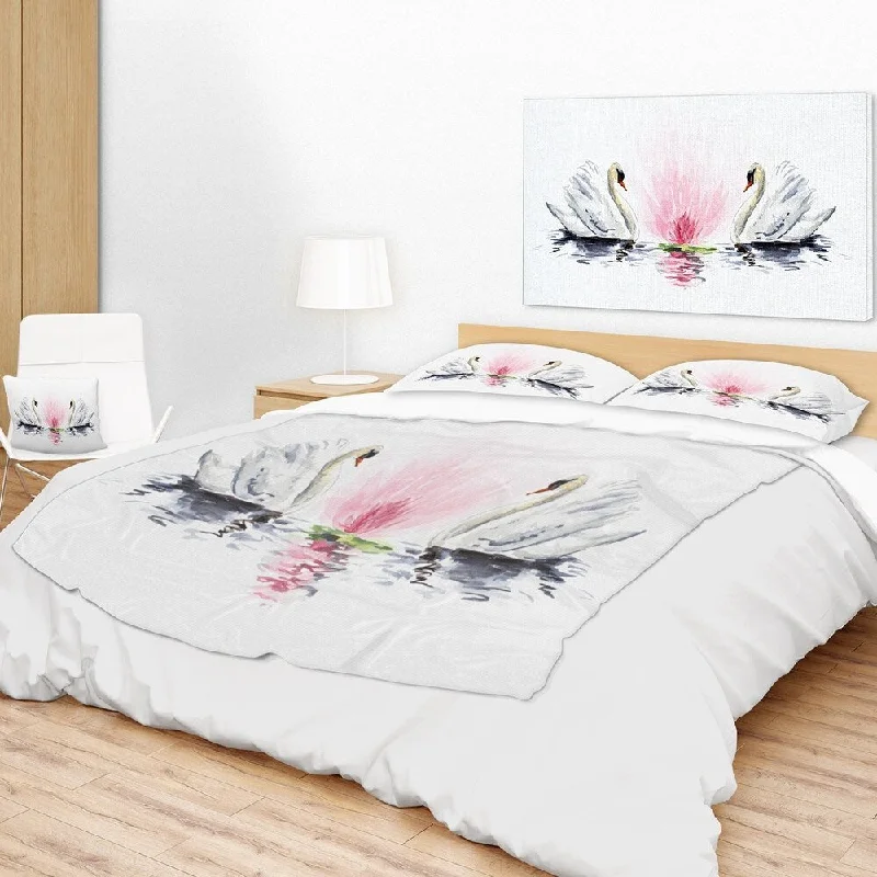 Queen - size blankets for standard - sized bedsRayon from bamboo blankets for a silky and breathable feelDesignart 'Floating Swans on White Background' Animal Throw Blanket Queen - size blankets for standard - sized bedsRayon from bamboo blankets for a silky and breathable feelDesignart 'Floating Swans on White Background' Animal Throw Blanket
