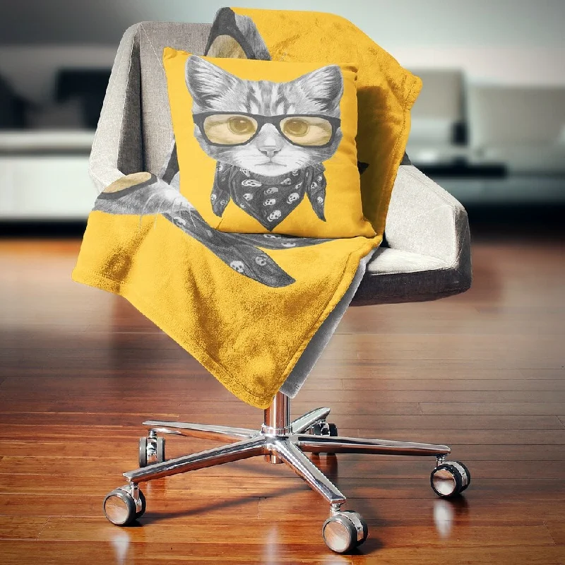 Bamboo fiber blankets with natural antibacterial propertiesRecycled polyester blankets for an eco - conscious optionDesignart 'Funny Cat with Glasses and Scarf' Animal Throw Blanket