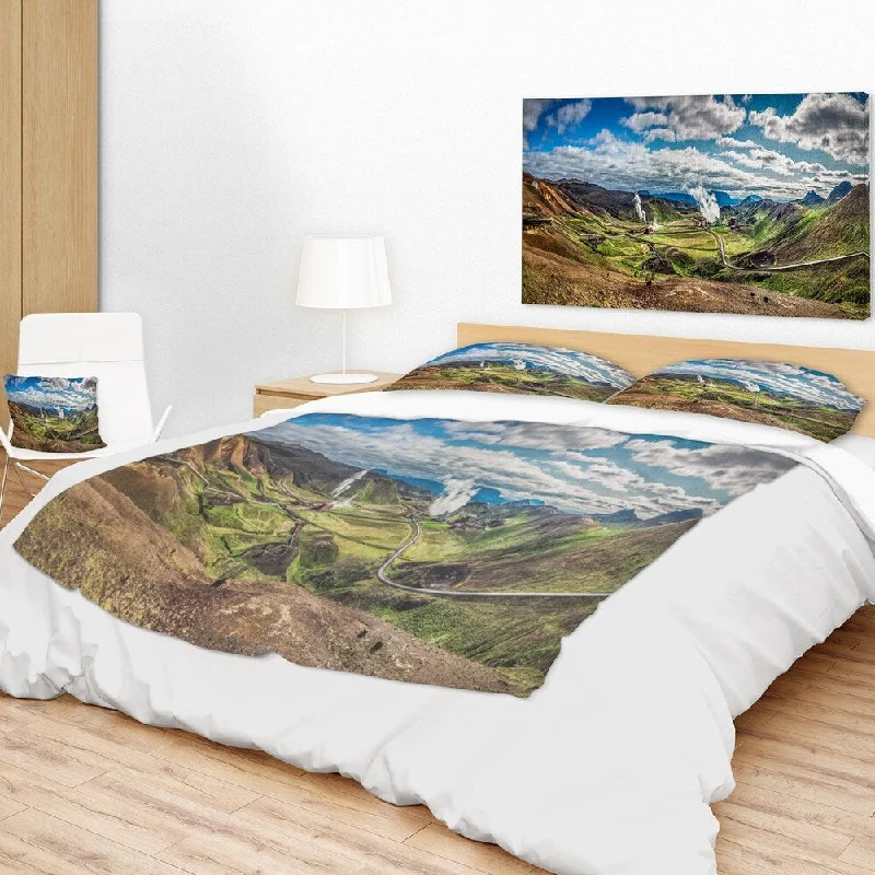 Cashmere blankets for ultimate softness and luxuryFleece blankets for a cozy and plush textureDesignart 'Geothermal Power Station Panorama' Seashore Throw Blanket Cashmere blankets for ultimate softness and luxuryFleece blankets for a cozy and plush textureDesignart 'Geothermal Power Station Panorama' Seashore Throw Blanket