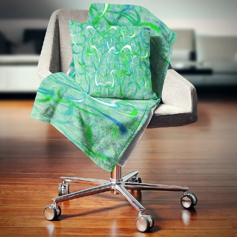 Queen - size blankets for standard - sized bedsSynthetic fiber blend blankets for a budget - friendly choiceDesignart 'Green Watercolor Fractal Pattern' Abstract Throw Blanket Queen - size blankets for standard - sized bedsSynthetic fiber blend blankets for a budget - friendly choiceDesignart 'Green Watercolor Fractal Pattern' Abstract Throw Blanket
