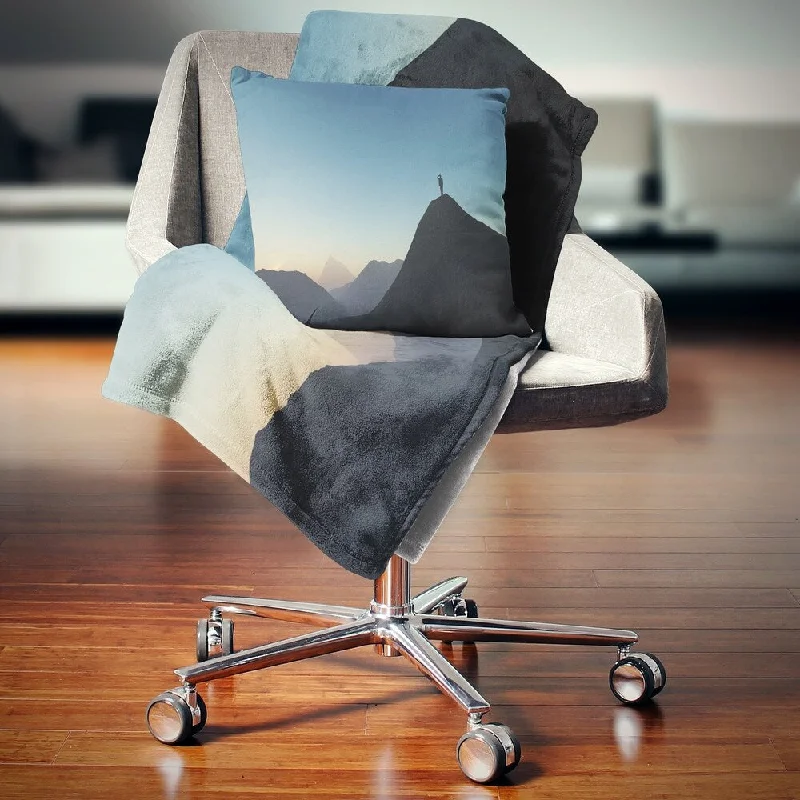Silk blankets with a smooth and elegant touchAlpaca wool blankets for a hypoallergenic and warm optionDesignart 'Man Looking from Mountain' Landscape Fleece Throw Blanket Silk blankets with a smooth and elegant touchAlpaca wool blankets for a hypoallergenic and warm optionDesignart 'Man Looking from Mountain' Landscape Fleece Throw Blanket