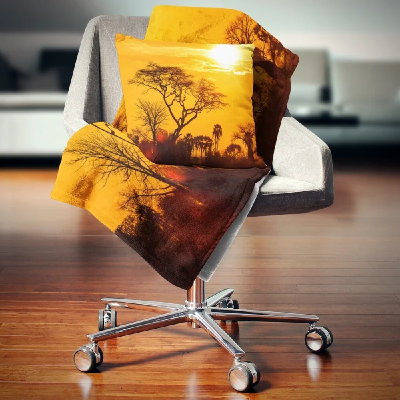 Rayon from bamboo blankets for a silky and breathable feelBamboo fiber blankets with natural antibacterial propertiesDesignart 'Orange Glow of African Sunset' Landscape Fleece Throw Blanket Rayon from bamboo blankets for a silky and breathable feelBamboo fiber blankets with natural antibacterial propertiesDesignart 'Orange Glow of African Sunset' Landscape Fleece Throw Blanket