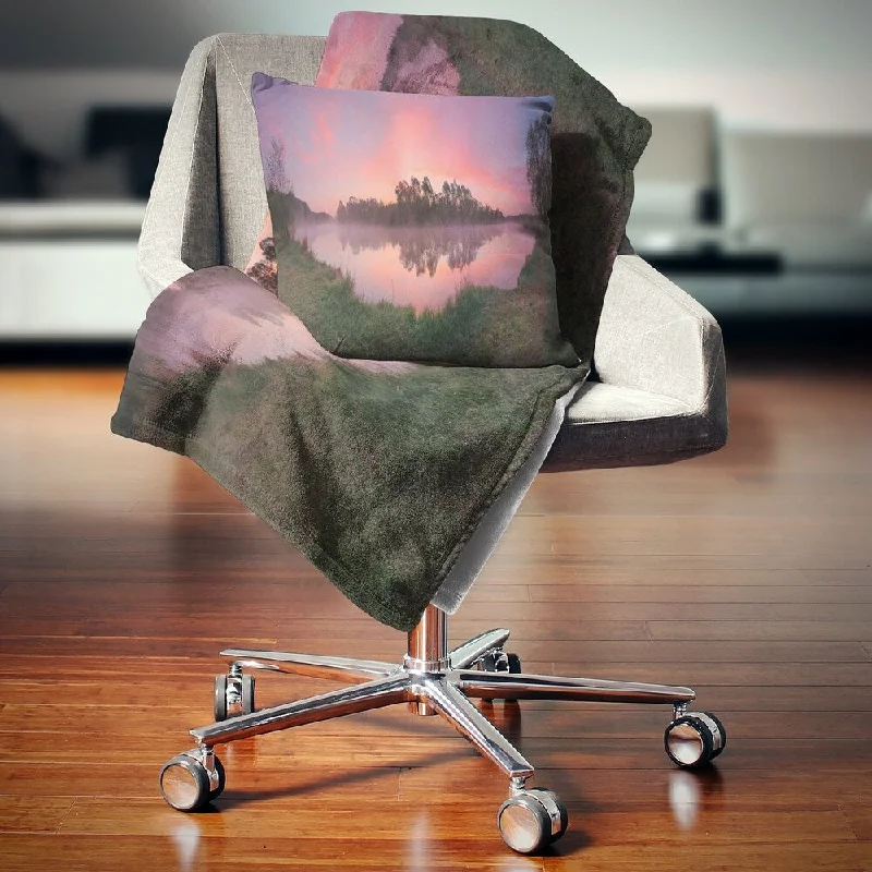 Queen - size blankets for standard - sized bedsBamboo fiber blankets with natural antibacterial propertiesDesignart 'Purple Tinged Lake Sunrise View' Landscape Fleece Throw Blanket Queen - size blankets for standard - sized bedsBamboo fiber blankets with natural antibacterial propertiesDesignart 'Purple Tinged Lake Sunrise View' Landscape Fleece Throw Blanket