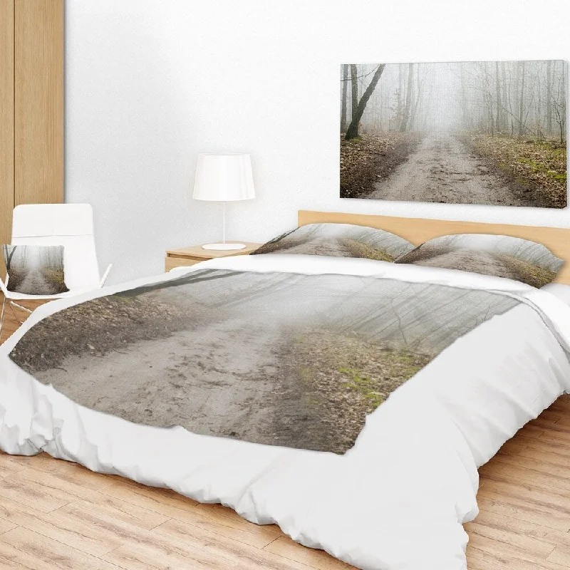 Microfiber blankets that are durable and easy to care forFleece blankets for a cozy and plush textureDesignart 'Straight Forest Road in Fall' Landscape Photo Throw Blanket Microfiber blankets that are durable and easy to care forFleece blankets for a cozy and plush textureDesignart 'Straight Forest Road in Fall' Landscape Photo Throw Blanket