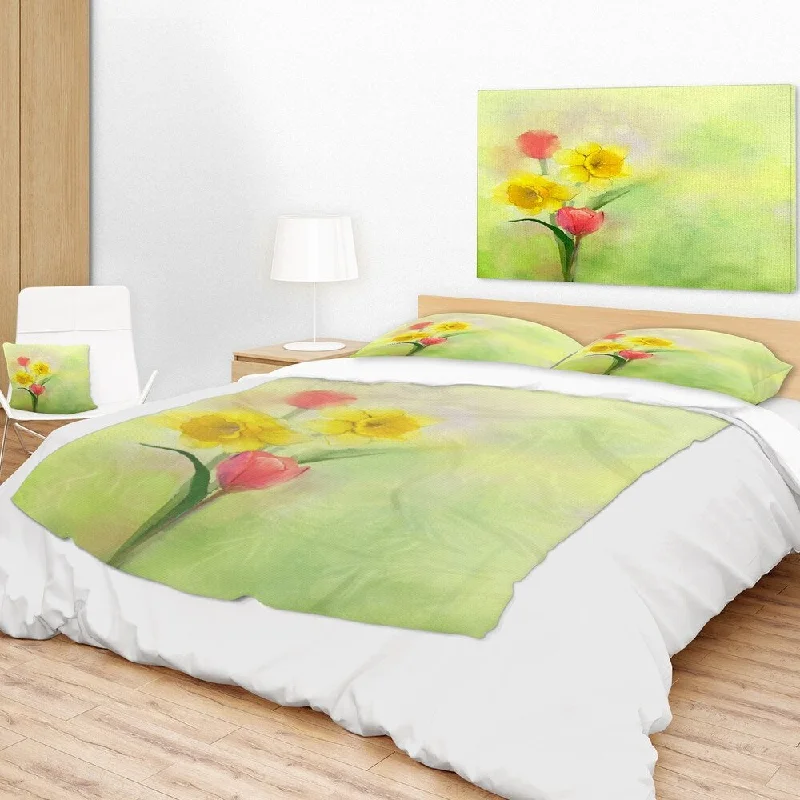 Silk blankets with a smooth and elegant touchAcrylic blankets for a soft and affordable alternativeDesignart 'Tulips and Daffodils in Soft Color and Blur' Floral Throw Blanket Silk blankets with a smooth and elegant touchAcrylic blankets for a soft and affordable alternativeDesignart 'Tulips and Daffodils in Soft Color and Blur' Floral Throw Blanket