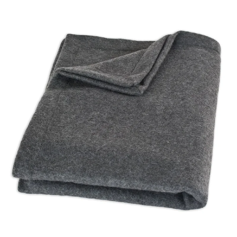 Bamboo fiber blankets with natural antibacterial propertiesRecycled polyester blankets for an eco - conscious optionFleece Charcoal Top Stitched Throw Bamboo fiber blankets with natural antibacterial propertiesRecycled polyester blankets for an eco - conscious optionFleece Charcoal Top Stitched Throw