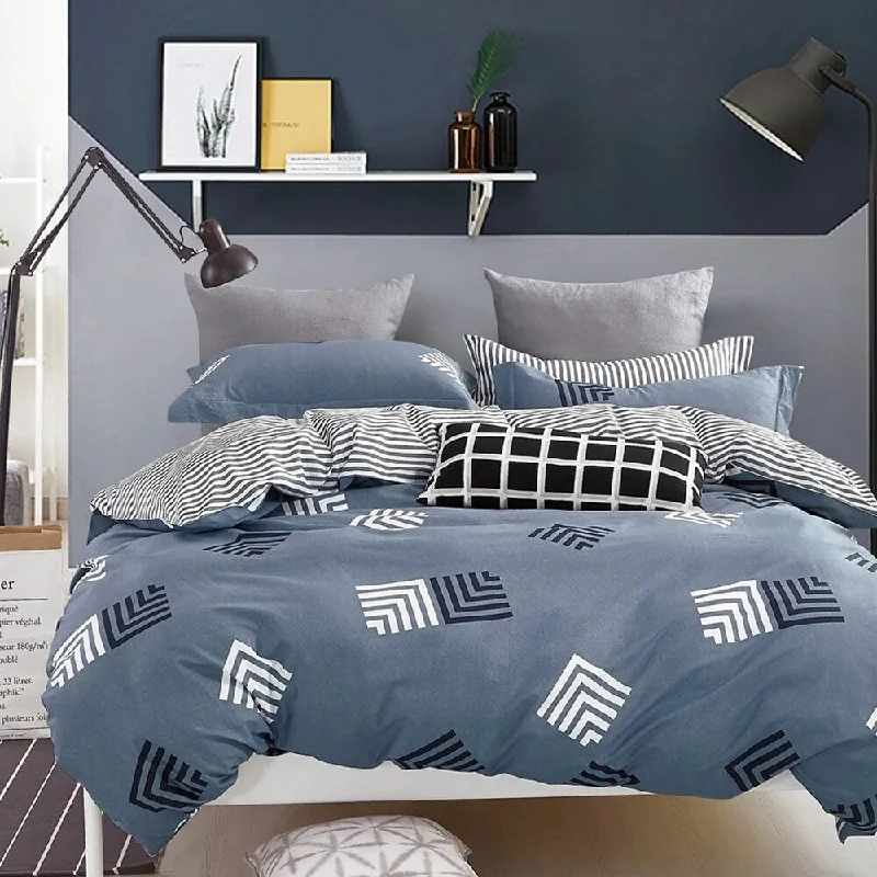 Linen blankets with a rustic and textured lookRecycled polyester blankets for an eco - conscious optionKing Cotton Bedding Set Duvet Cover & Pillow Shams Geo Stripes Blue