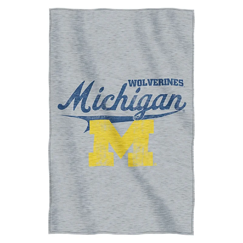 Alpaca wool blankets for a hypoallergenic and warm optionKing - size blankets to cover large beds comfortablyMichigan Sweatshirt Throw Blanket Alpaca wool blankets for a hypoallergenic and warm optionKing - size blankets to cover large beds comfortablyMichigan Sweatshirt Throw Blanket