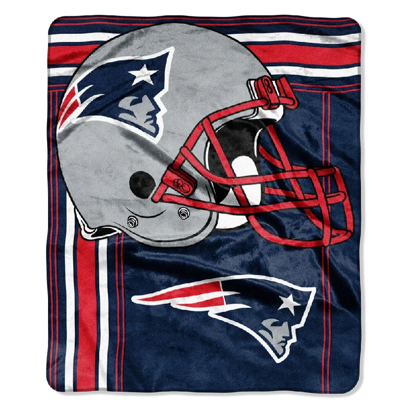 Linen blankets with a rustic and textured lookRayon from bamboo blankets for a silky and breathable feelNFL 07083 Patriots Touchback Raschel Throw Linen blankets with a rustic and textured lookRayon from bamboo blankets for a silky and breathable feelNFL 07083 Patriots Touchback Raschel Throw