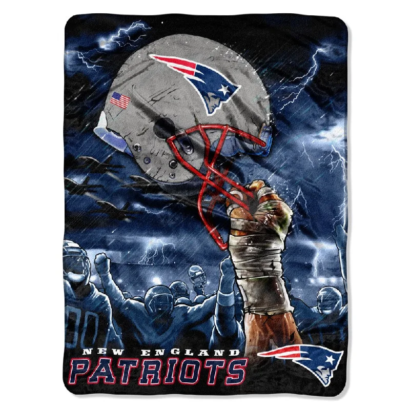 Fleece blankets for a cozy and plush textureRayon from bamboo blankets for a silky and breathable feelNFL New England Patriots Rachel Sky Helmet Throw Fleece blankets for a cozy and plush textureRayon from bamboo blankets for a silky and breathable feelNFL New England Patriots Rachel Sky Helmet Throw