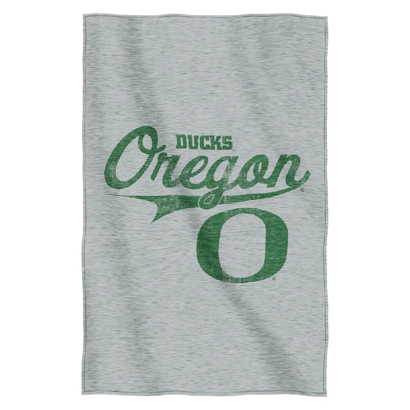 Fleece blankets for a cozy and plush textureCotton blankets for breathability and a lightweight feelOregon Sweatshirt Throw Blanket Fleece blankets for a cozy and plush textureCotton blankets for breathability and a lightweight feelOregon Sweatshirt Throw Blanket