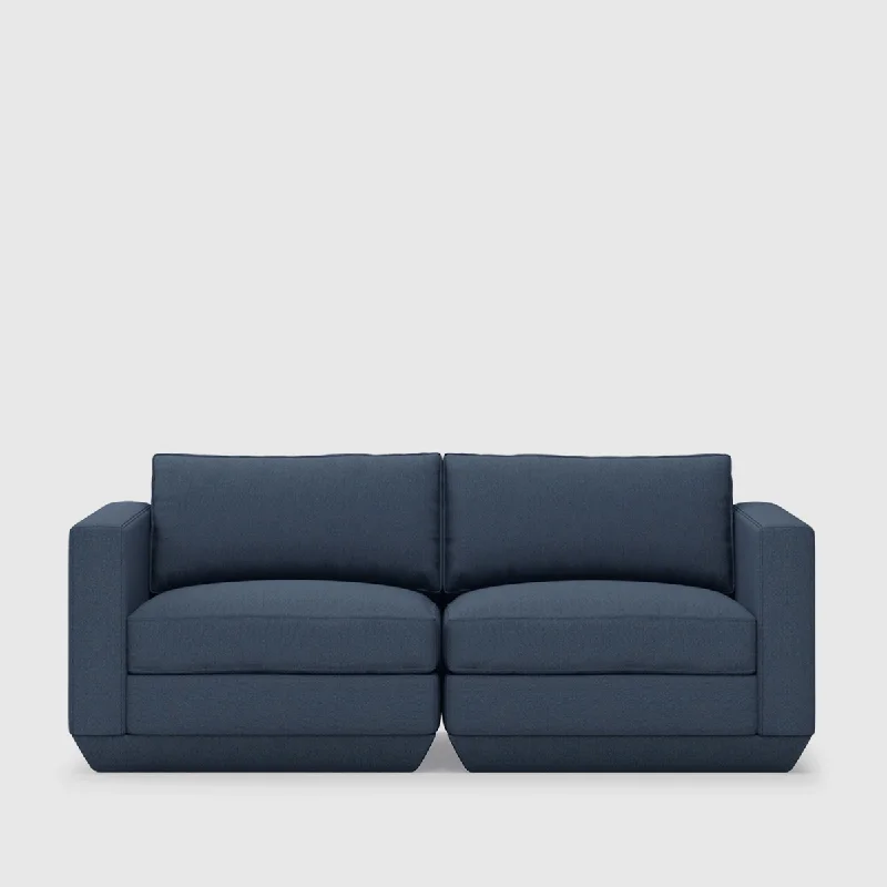 Natural latex and organic cotton blend mattressesWool - filled mattresses for natural insulation and moisture - wickingPodium Modular 2-PC Sofa Natural latex and organic cotton blend mattressesWool - filled mattresses for natural insulation and moisture - wickingPodium Modular 2-PC Sofa